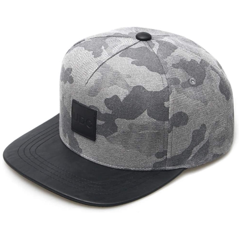 Caps